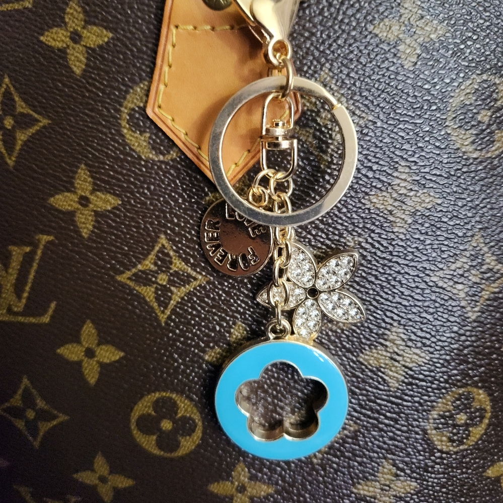 Unbranded blue flower purse charm/key chain